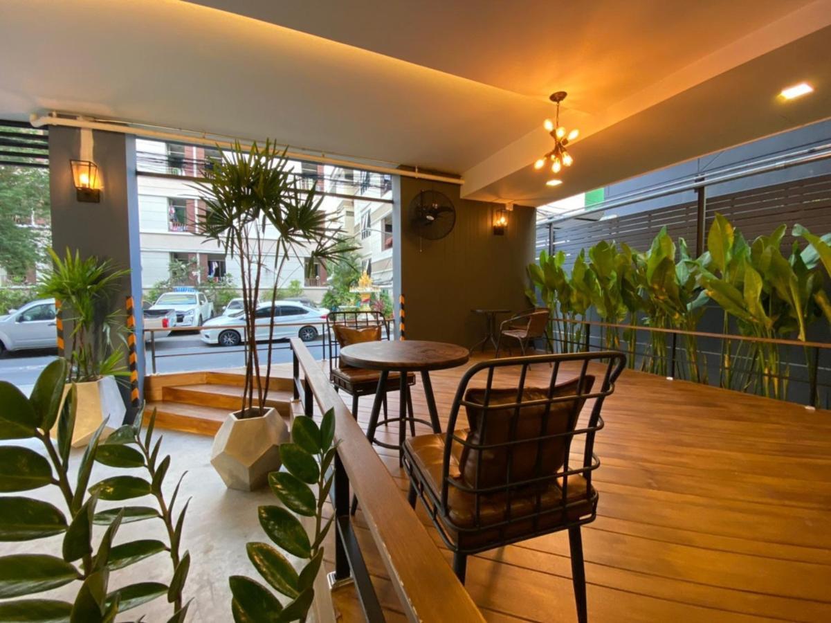 Wawa Residence รัชดา 36 Нонтабури Екстериор снимка
