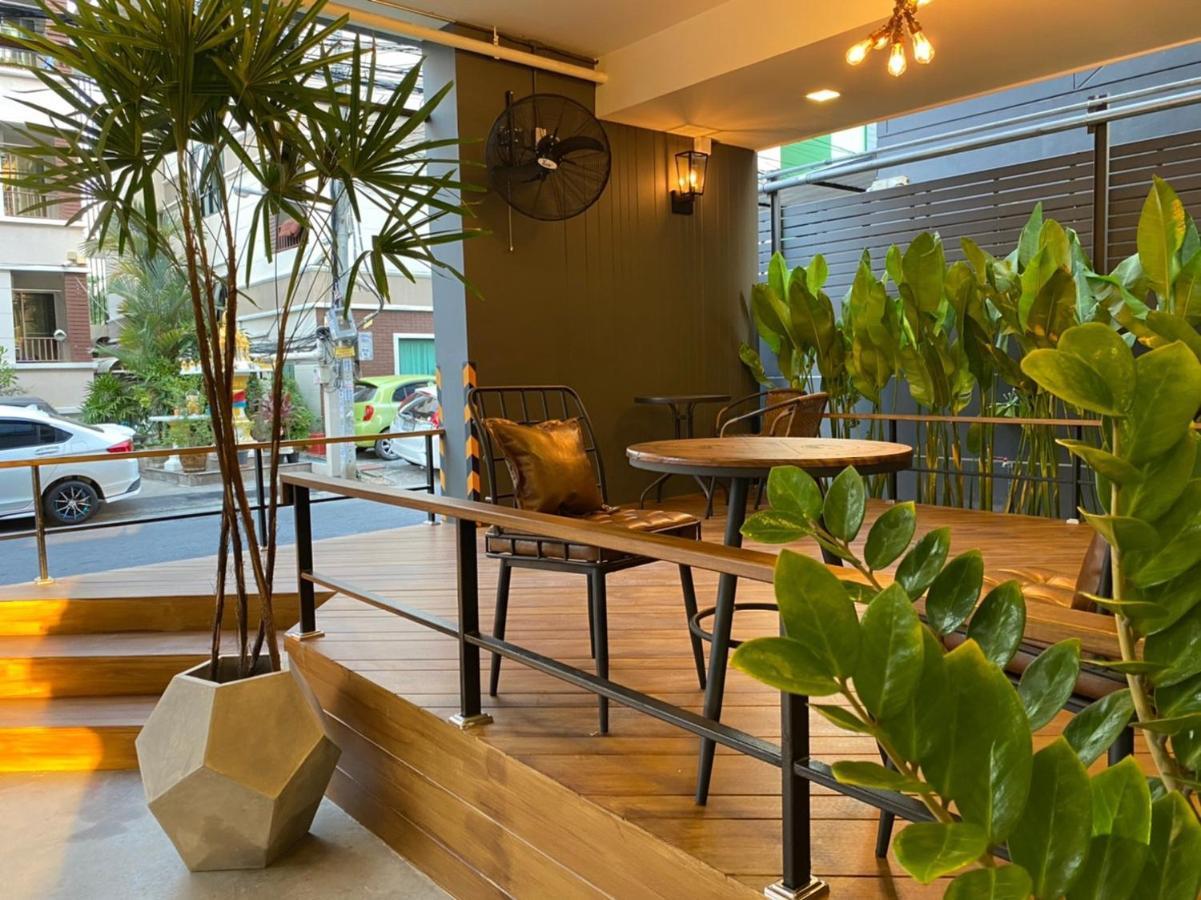 Wawa Residence รัชดา 36 Нонтабури Екстериор снимка